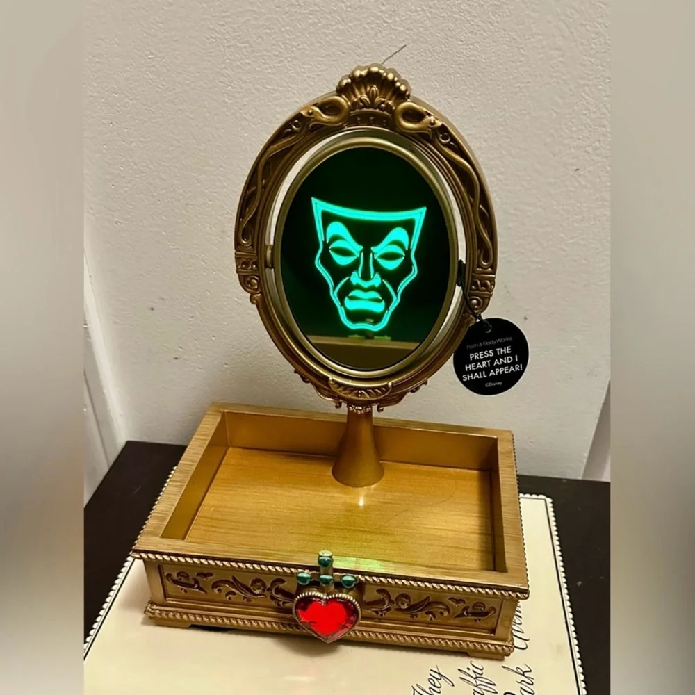Bath & Body Works Gold Vanity Tray with Red Heart Accent- NOT REPOSHED